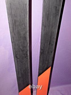 2022 Blizzard BRAHMA 88 all mtn. Skis 165cm with Carbon Flip Core- no bindings