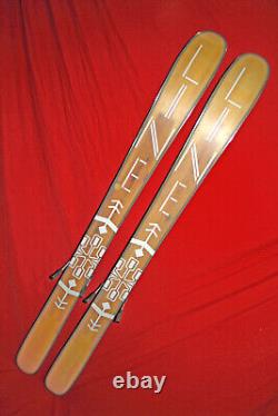 LINE PANDORA 95 Women's Freeride SKIS 152cm with Salomon STH 10 Bindings