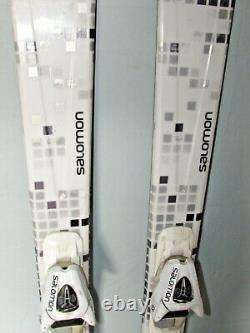 Salomon PURE WHITE women's all mtn skis 159cm with Salomon L10 adjust. Bindings