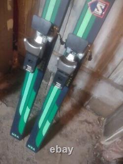 Vintage Hexcel Mirage Skis with Salomon 727 Bindings