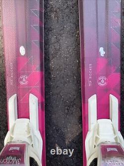 Volkl Essenza Adora 159cm snow skis Marker 3 Motion TP Light Bindings Pink